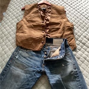 Rag and Bone RB15X Button Fly Jeans-Pre owned gently worn. Size 29